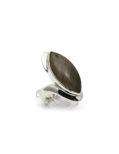Bague contemporaine en argent 925 sertie d'une labradorite