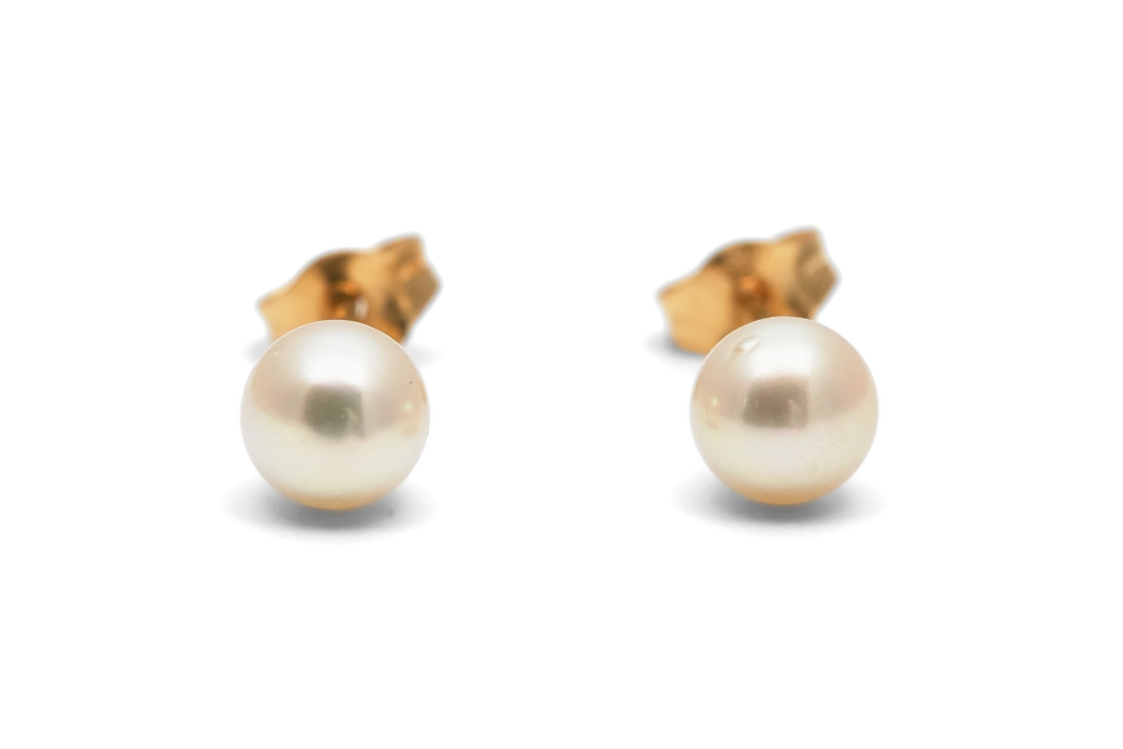 Boucles d'oreilles contemporaines en or jaune 18 carats serties de perles