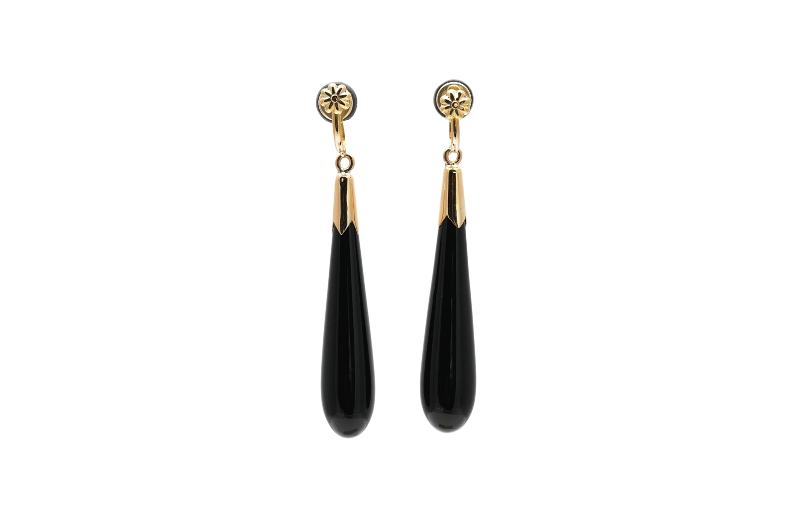 Boucles d'oreilles Napoléon III en or jaune 18 carats serties d'onyx et de perles