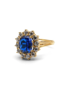 Bague contemporaine en or jaune 18 carats sertie d'un saphir de synthèse et de zirconiums