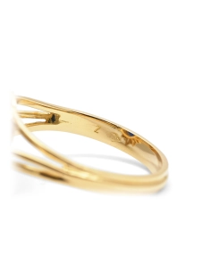 Bague contemporaine en or jaune 18 carats sertie d'un saphir de synthèse et de zirconiums