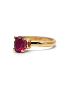 Bague Années 70 en or jaune 18 carats sertie d'un rubis de synthèse