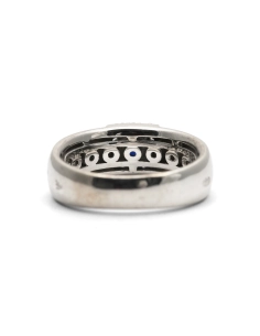 Bague contemporaine en argent 925 sertie d'un saphir et de zirconiums