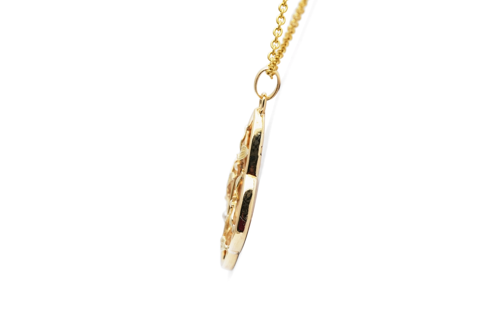 Pendentif Art Nouveau en or jaune 18 carats serti de perles