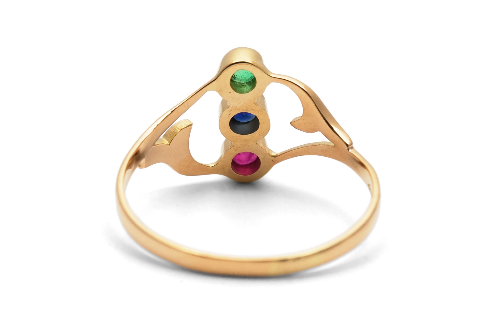 Bague contemporaine en or jaune 18 carats sertie d'une émeraude, d'un saphir et d'un rubis