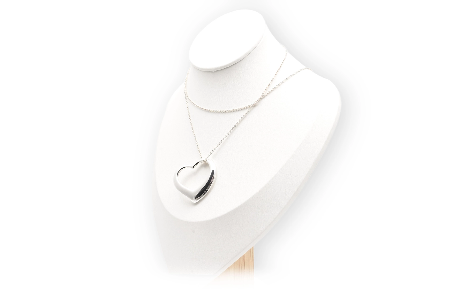 Collier "Open Heart" Tiffany & Co. par Elsa Peretti en argent 925