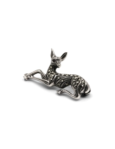 Broche "Faon" Art Déco en argent 835 sertie de marcassites