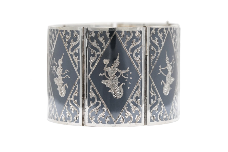 Bracelet Années 70 en argent 925 niellé