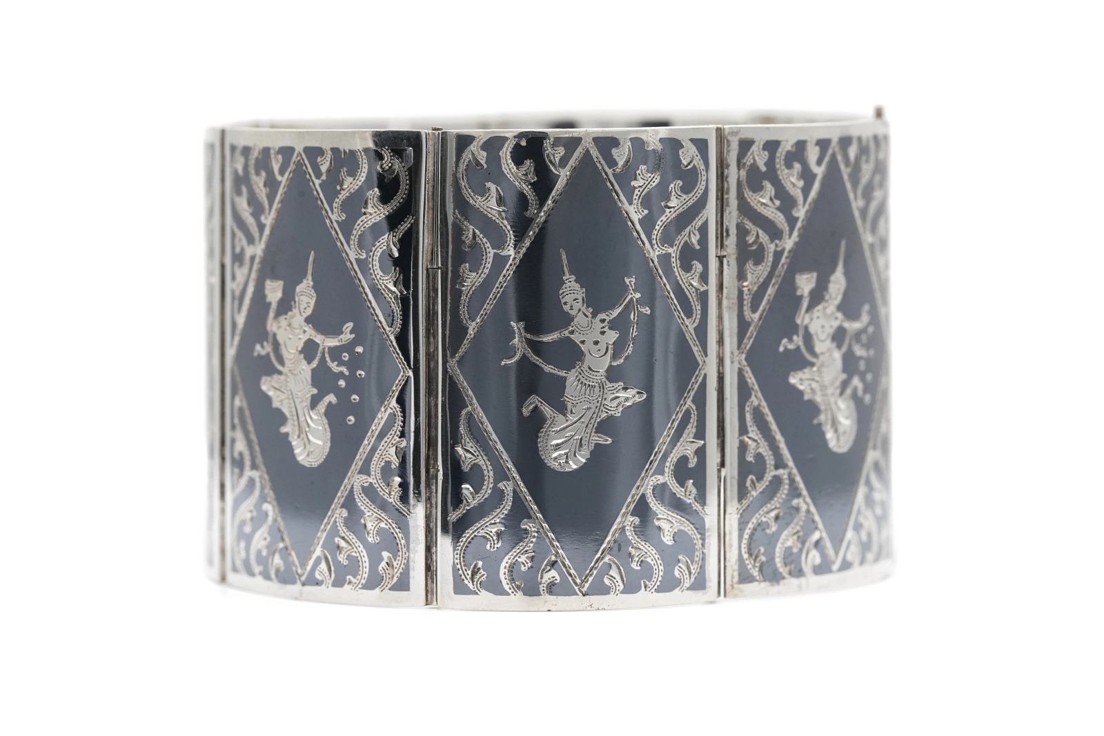 Bracelet Années 70 en argent 925 niellé