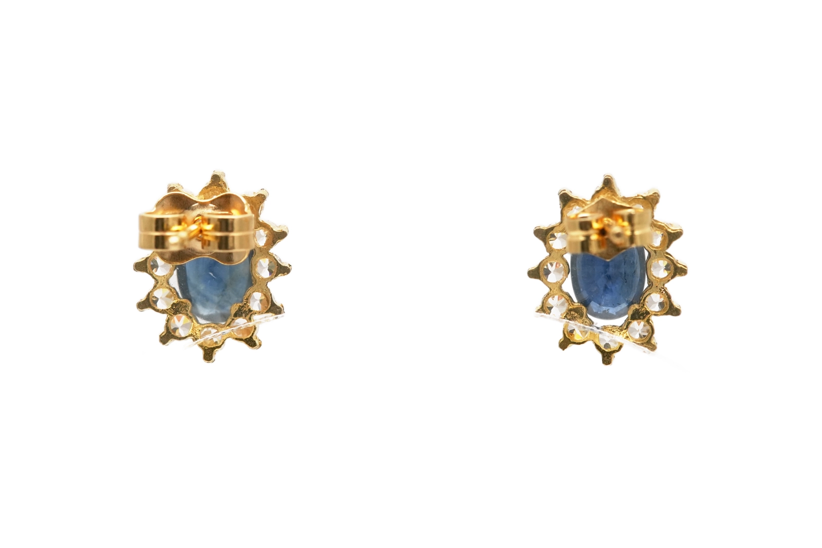 Boucles d'oreilles contemporaines en or jaune 18 carats serties de saphirs et de zirconiums