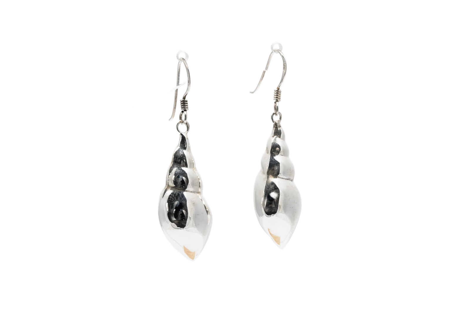 Boucles d'oreilles contemporaines en argent