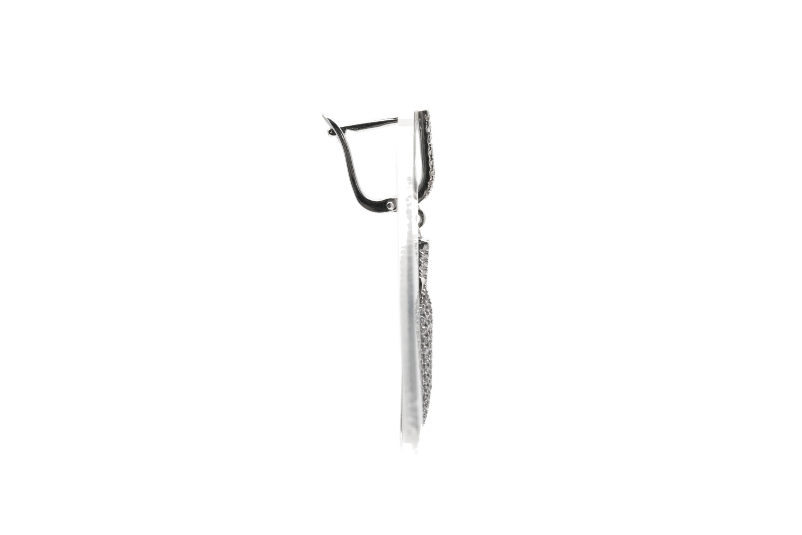 Boucles d'oreilles contemporaines en argent 925 serties de zirconiums