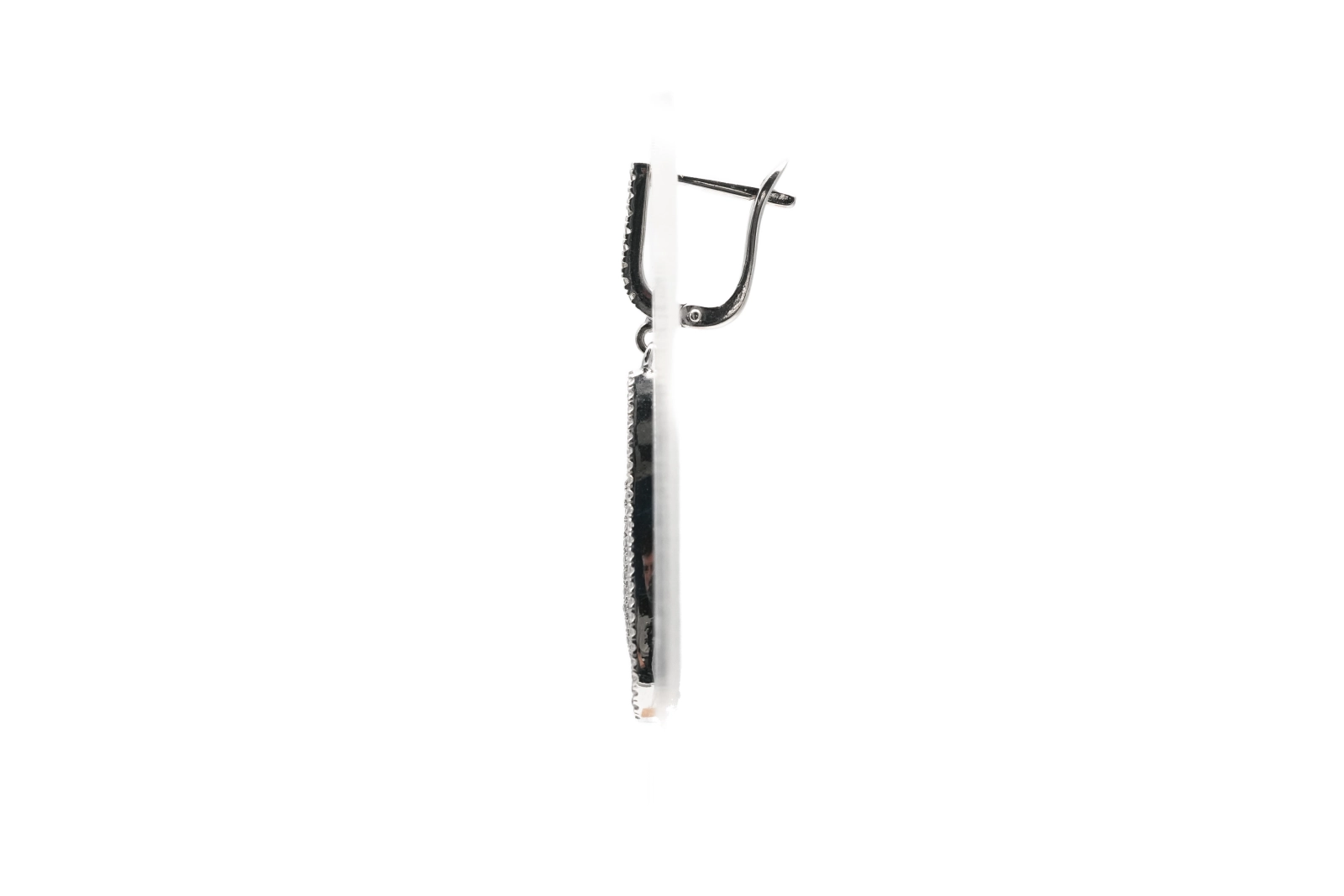 Boucles d'oreilles contemporaines en argent 925 serties de zirconiums