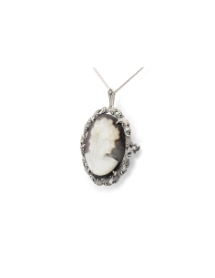 Pendentif / Broche Années 50 en argent serti de nacre et de marcassites