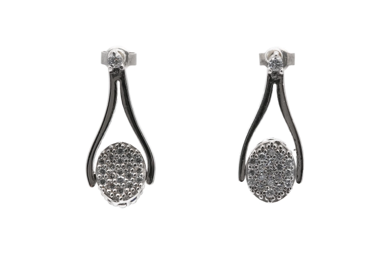 Boucles d'oreilles contemporaines en argent 925 serties de zirconiums