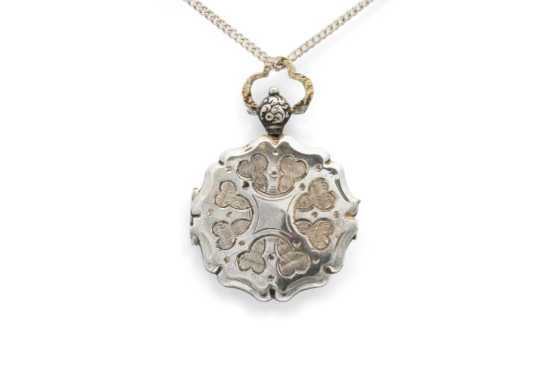 Pendentif porte-photos Art Nouveau en argent