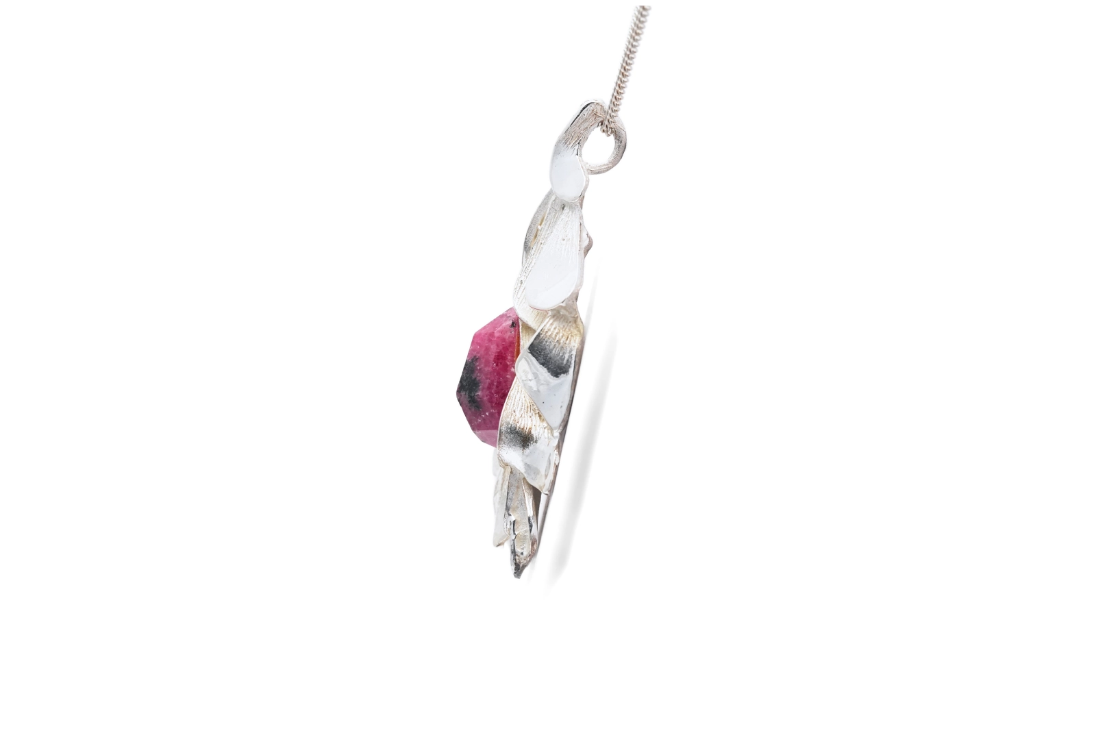 Pendentif Années 70 en argent 925 serti d'une rhodochrosite