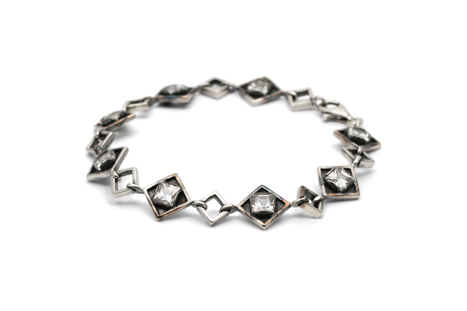 Bracelet Années 70 en argent 925 serti de zirconiums