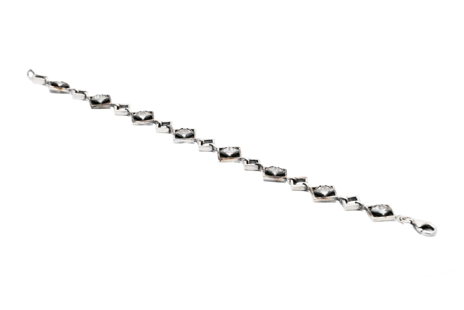 Bracelet Années 70 en argent 925 serti de zirconiums