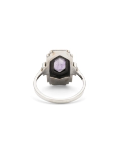 Bague contemporaine en argent 925 sertie d'une améthyste et de marcassites