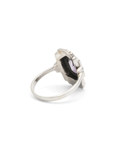Bague contemporaine en argent 925 sertie d'une améthyste et de marcassites
