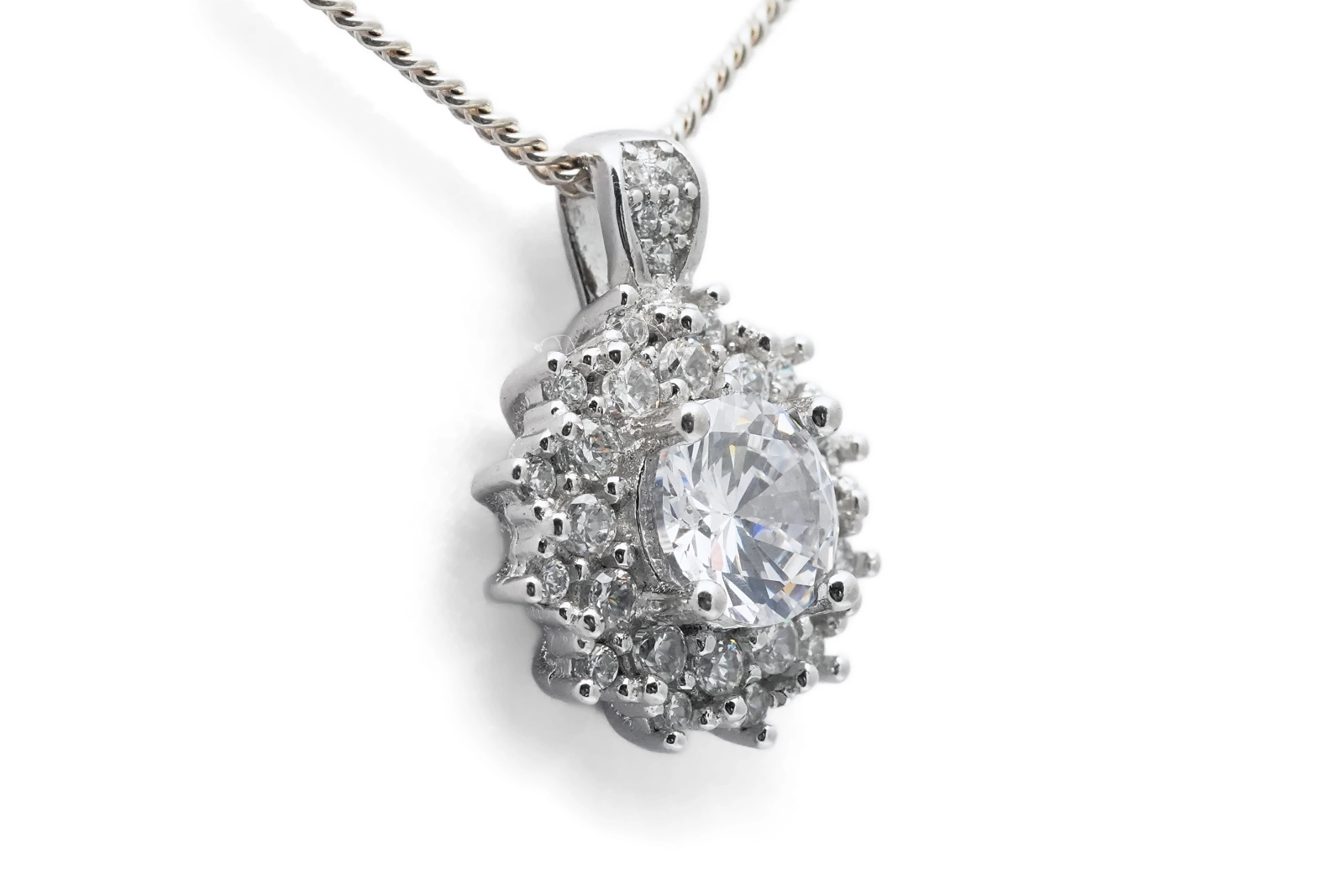 Pendentif contemporain en argent 925 serti de zirconiums