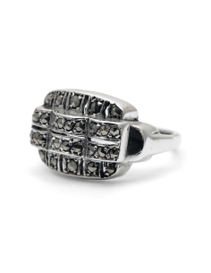 Bague Art Déco en argent sertie de marcassites