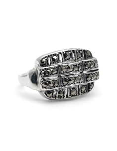 Bague Art Déco en argent sertie de marcassites