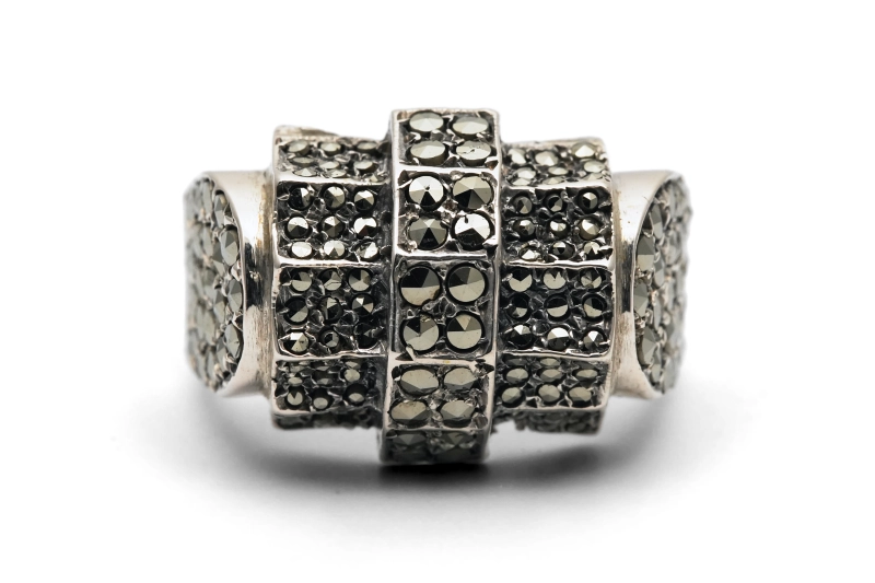 Bague Tank Art Déco en argent 835 sertie de marcassites