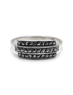 Bague Art Déco en argent sertie de marcassites