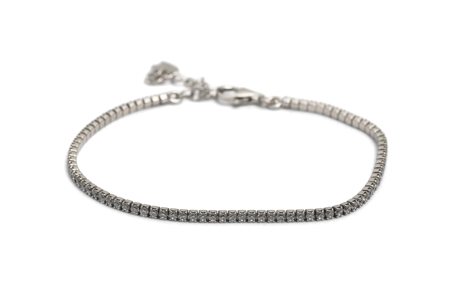 Bracelet contemporain en argent 925 serti de zirconiums