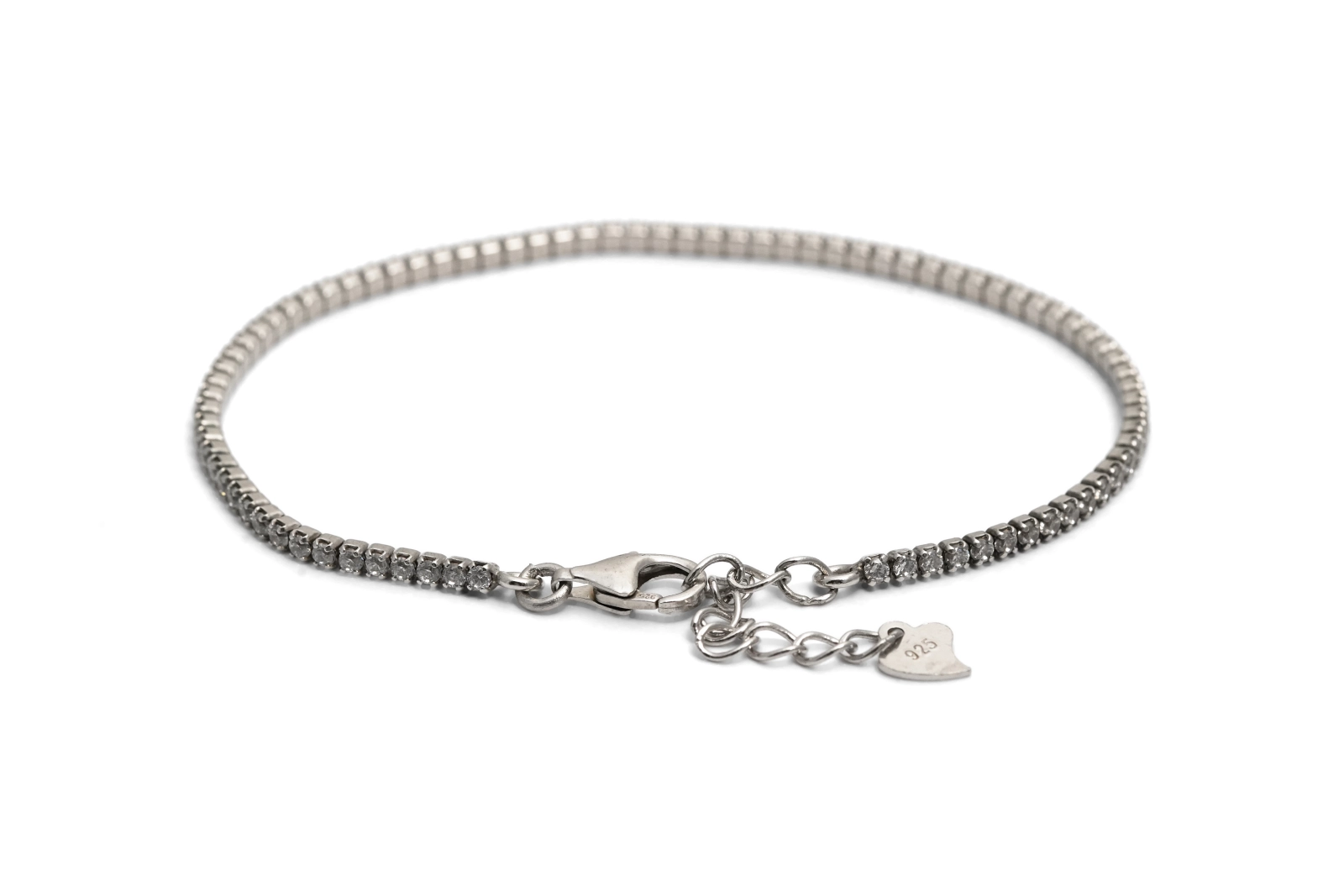 Bracelet contemporain en argent 925 serti de zirconiums