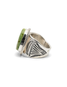 Bague Années 70 en argent 925 sertie d'une turquoise verte