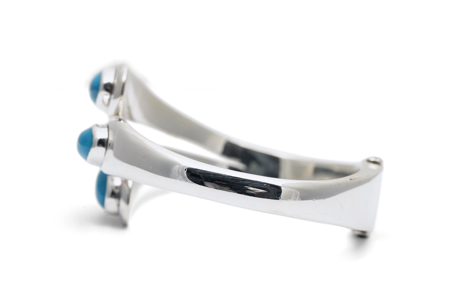 Bracelet contemporain en argent 925 serti de turquoises