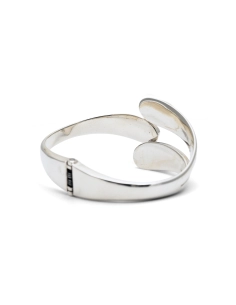 Bracelet contemporain en argent 925 serti de turquoises