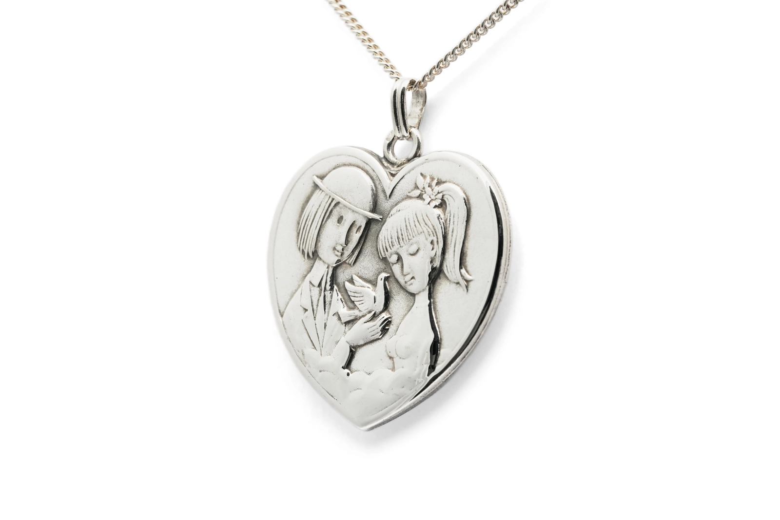 Pendentif Années 50 "Les amoureux de Peynet" en argent