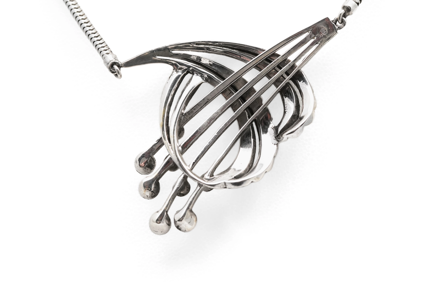 Collier Années 50 en argent 835 serti de marcassites