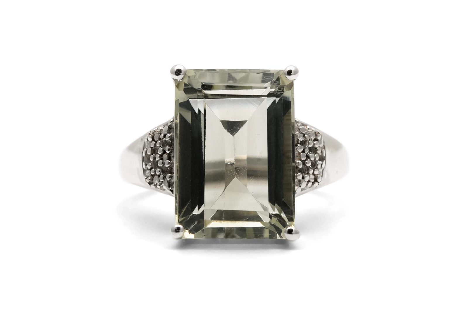 Bague contemporaine en argent 925 sertie d'une citrine et de zirconiums