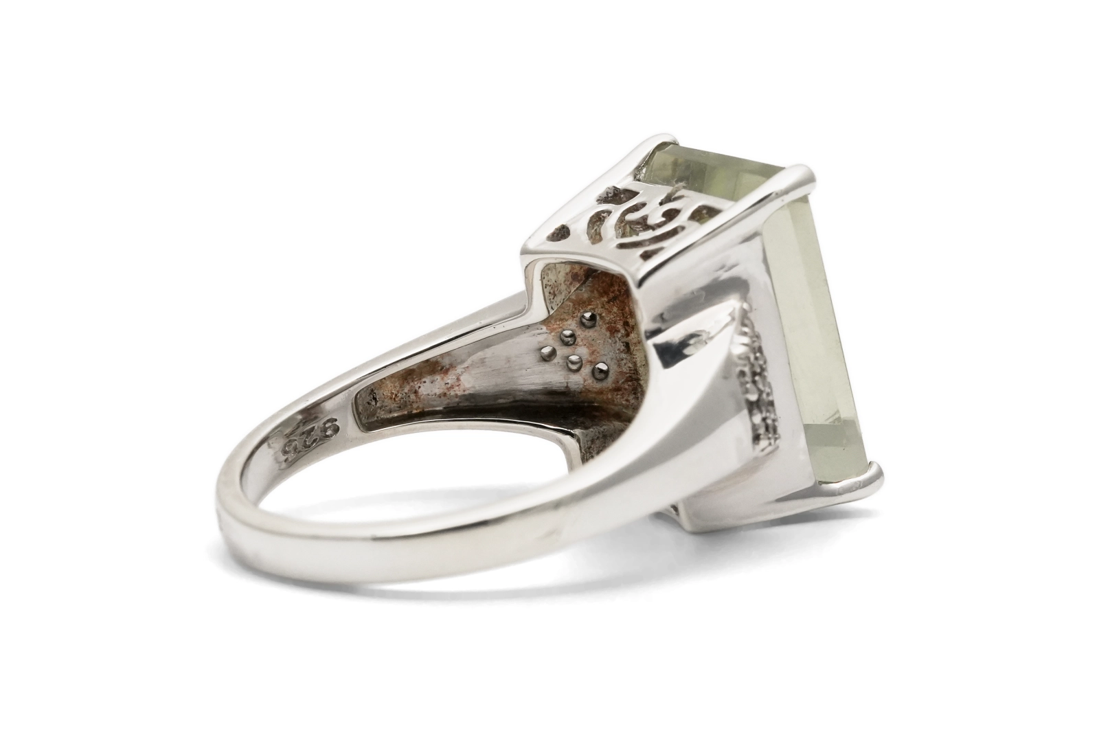 Bague contemporaine en argent 925 sertie d'une citrine et de zirconiums