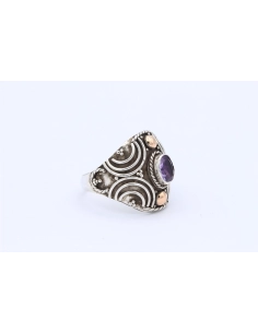 Bague contemporaine en argent 925, sertie d'une améthyste-The Vintage Workshop