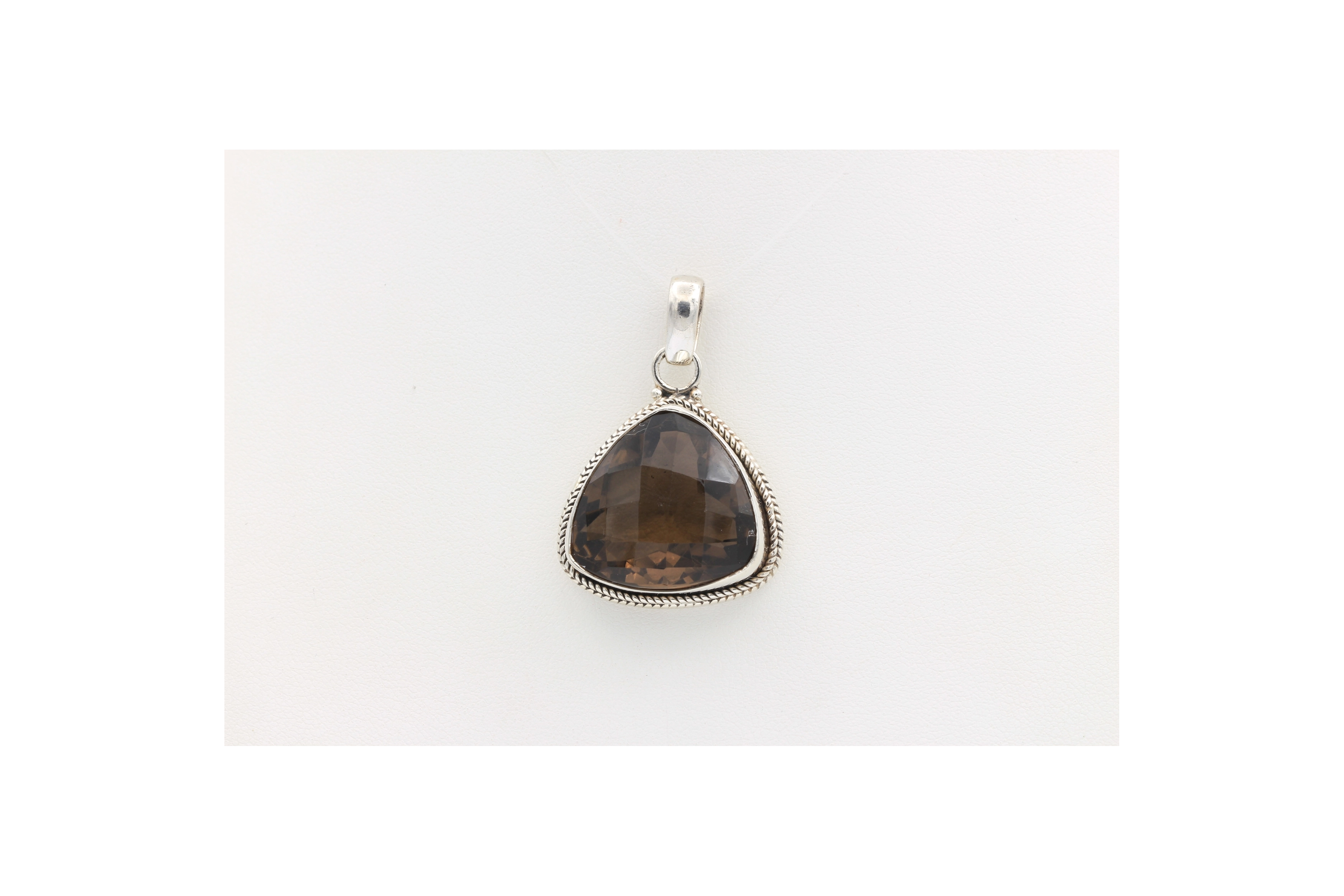 Pendentif contemporain en argent 925 et quartz fumé-The Vintage Workshop