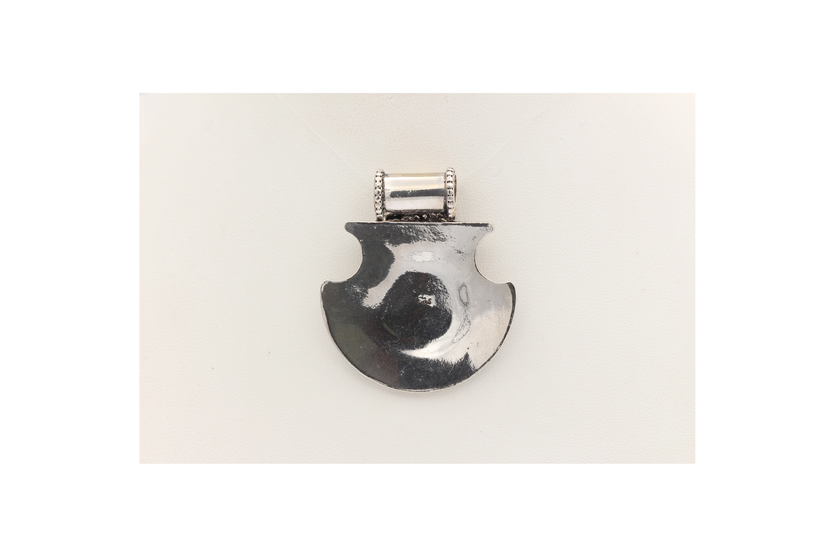 Pendentif ethnique contemporain en argent 925-The Vintage Workshop