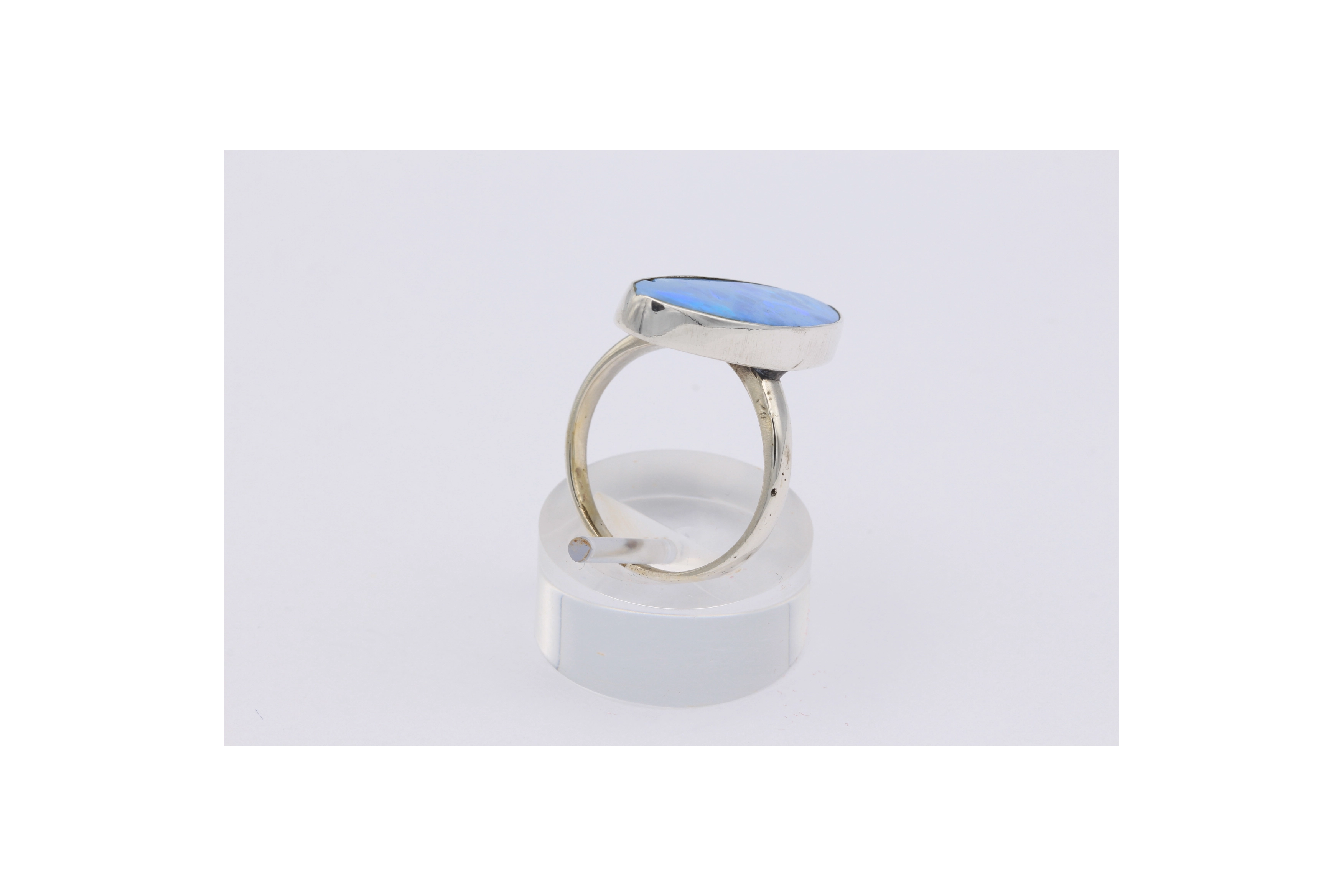 Bague contemporaine en argent 925 sertie d'opale - - 5