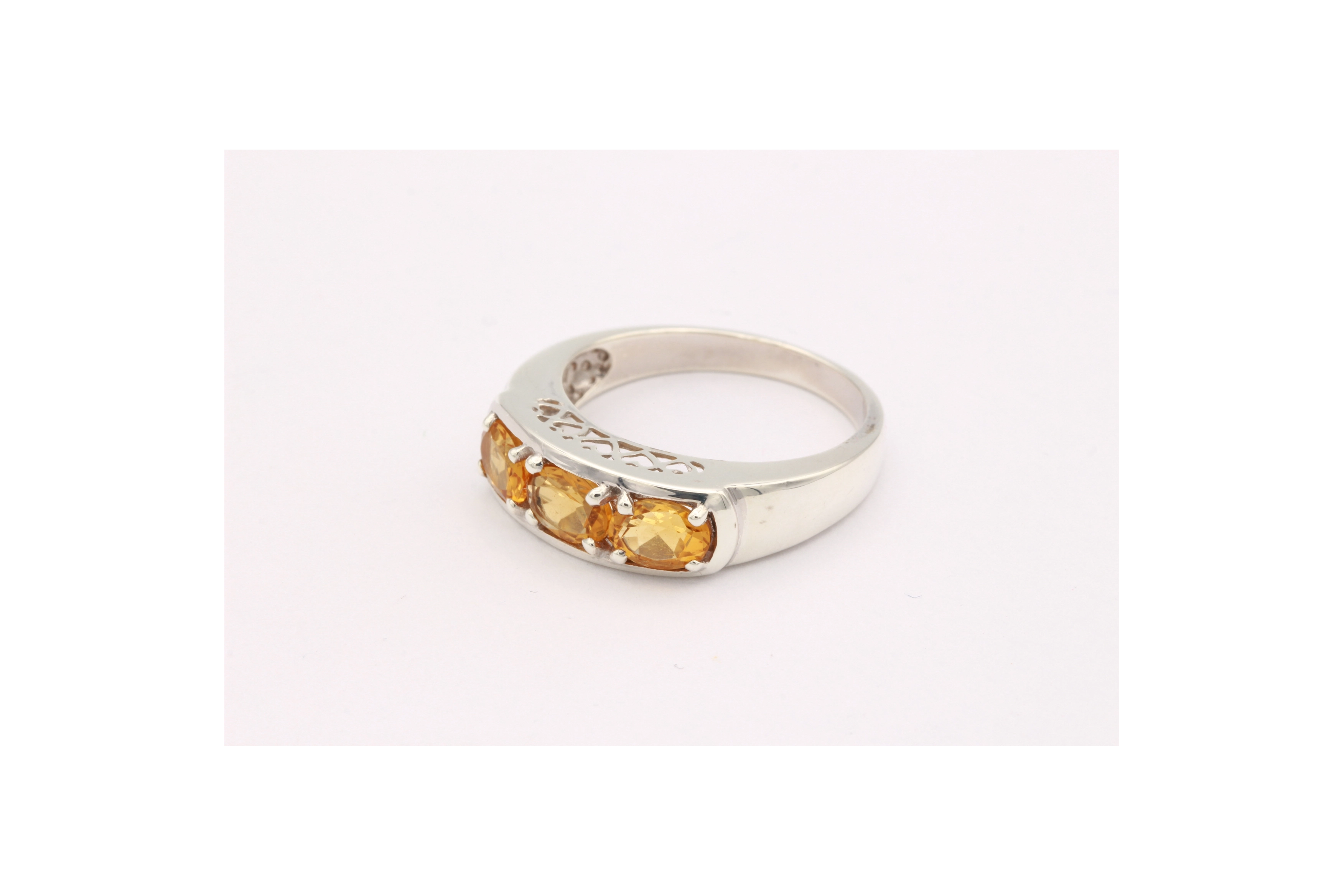 Bague contemporaine en argent 925 sertie de citrine - - 2