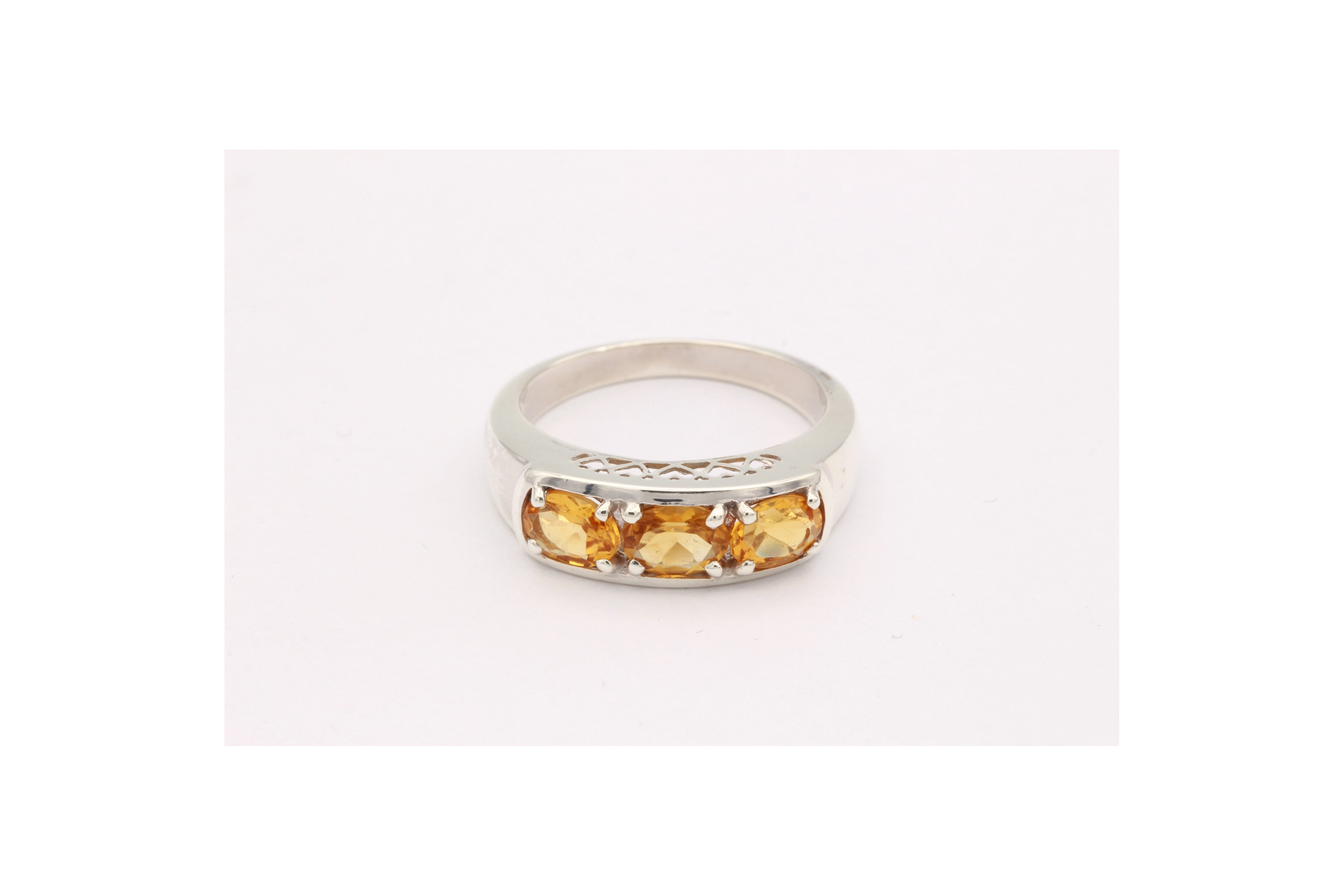 Bague contemporaine en argent 925 sertie de citrine - - 1
