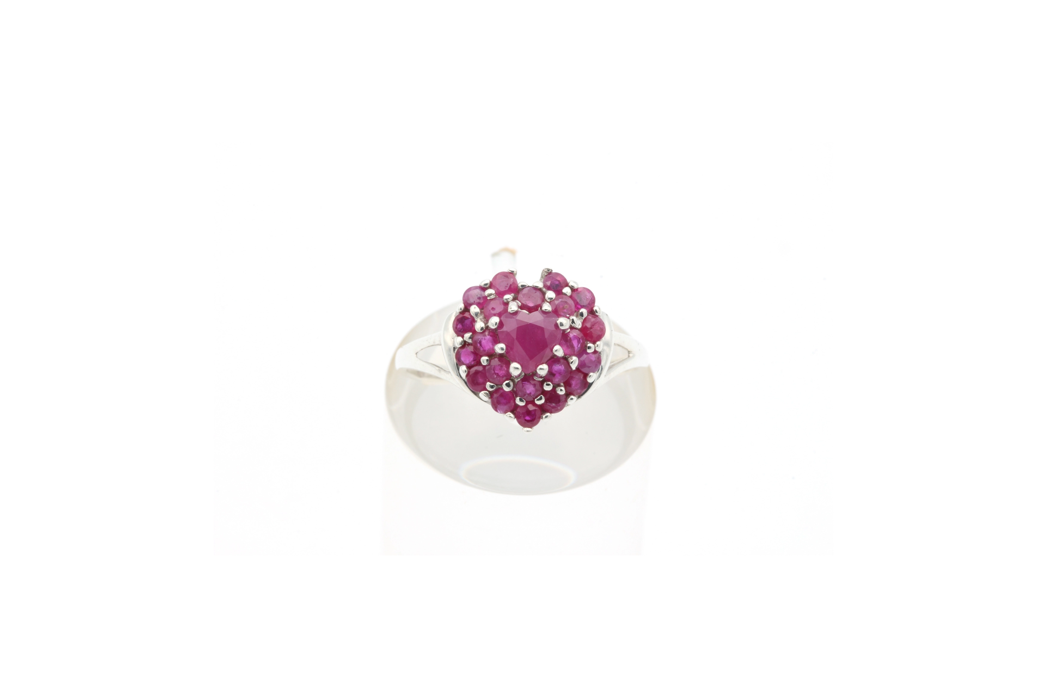 Bague contemporaine en argent 925 sertie de rubis - - 1