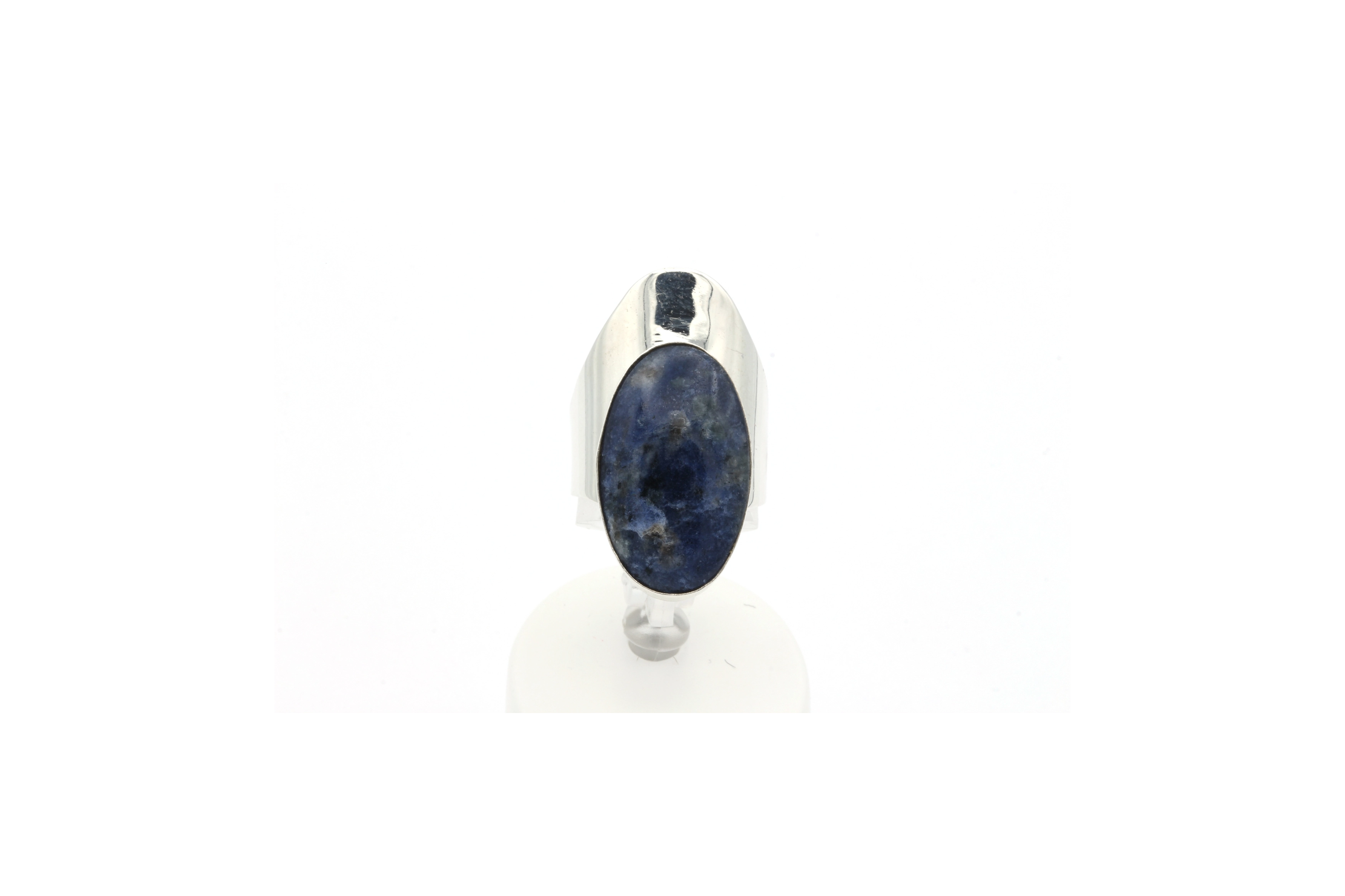 Bague contemporaine en argent 925 sertie de sodalite-The Vintage Workshop