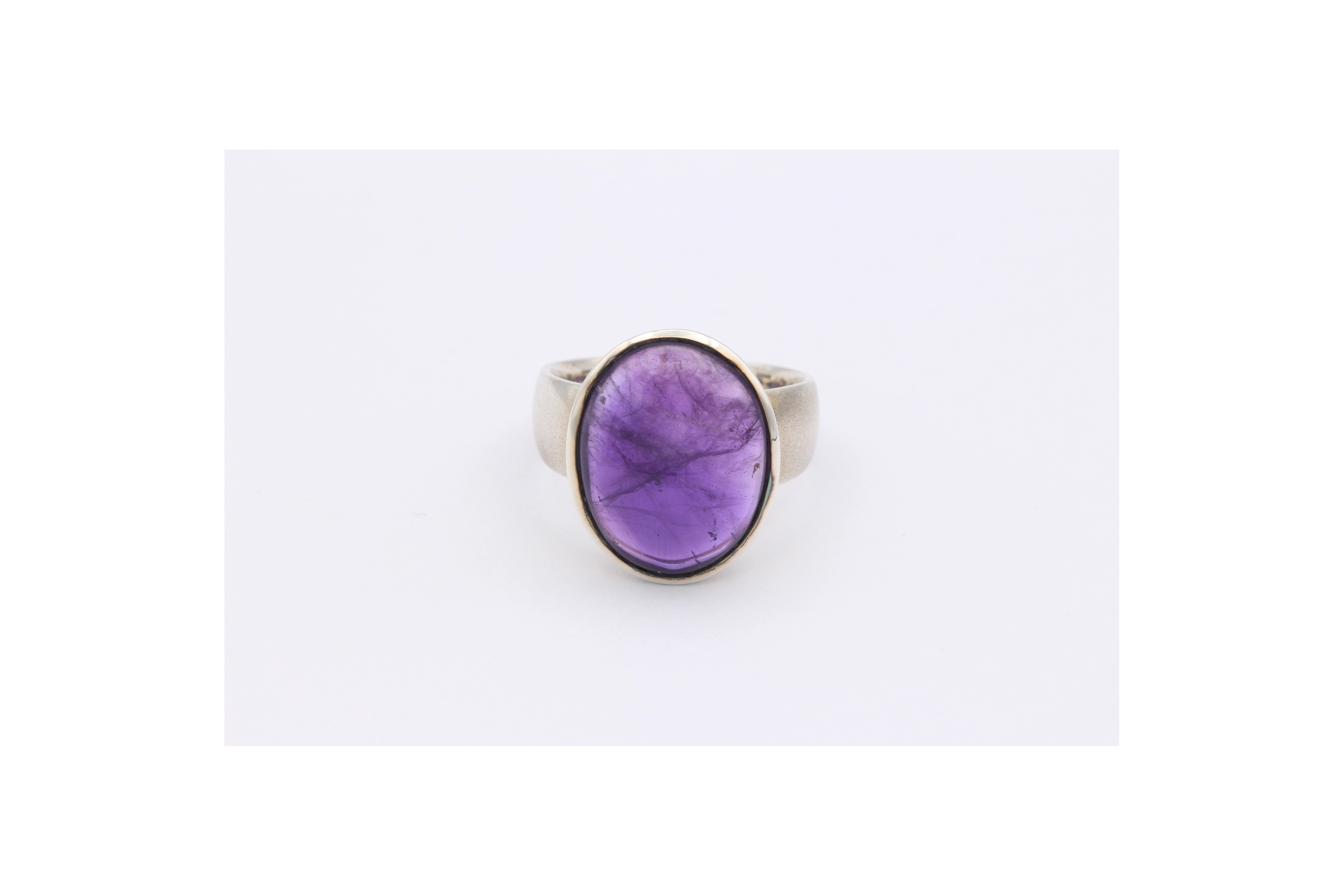 Bague contemporaine en argent 925 sertie d'améthyste - - 1