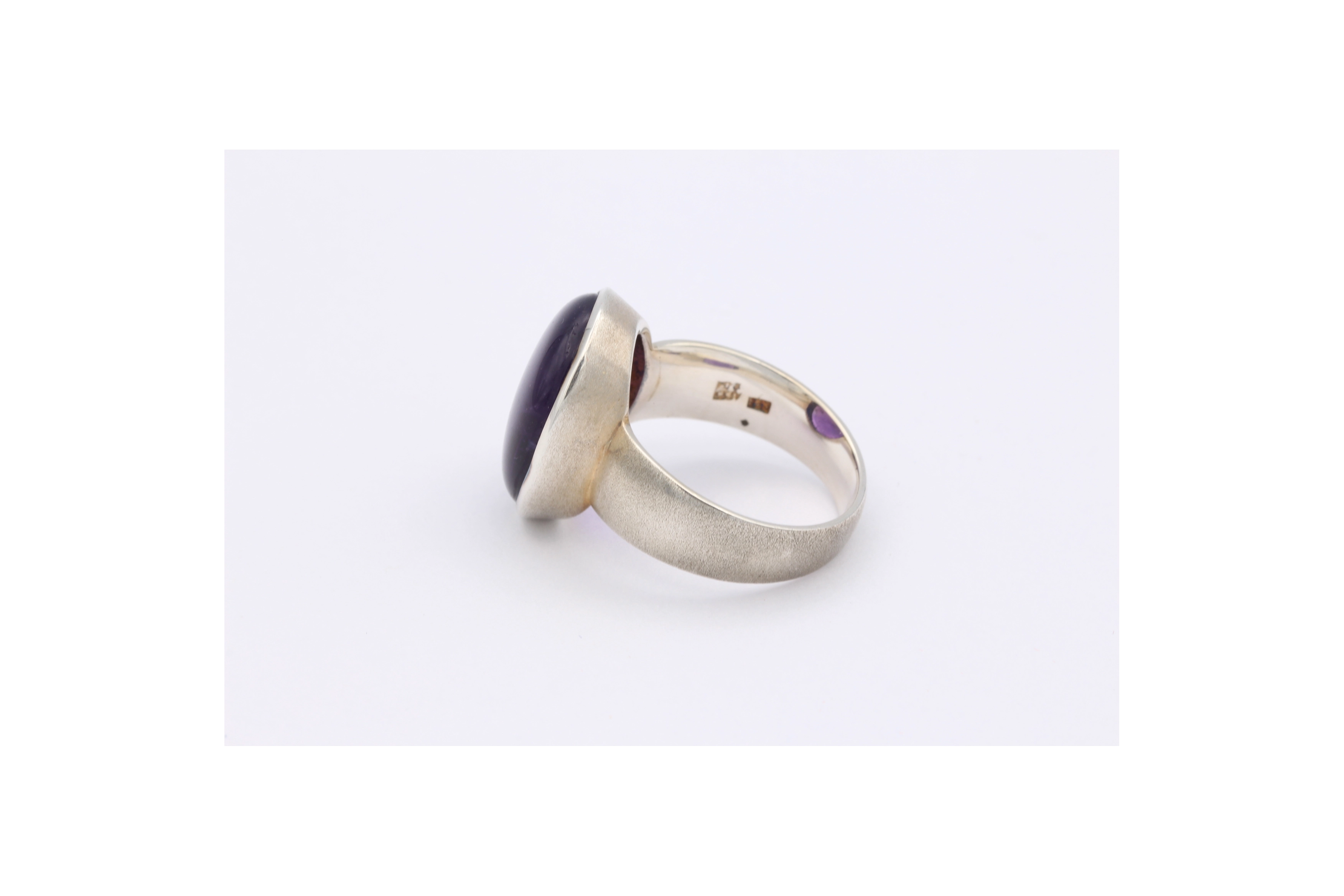 Bague contemporaine en argent 925 sertie d'améthyste - - 3