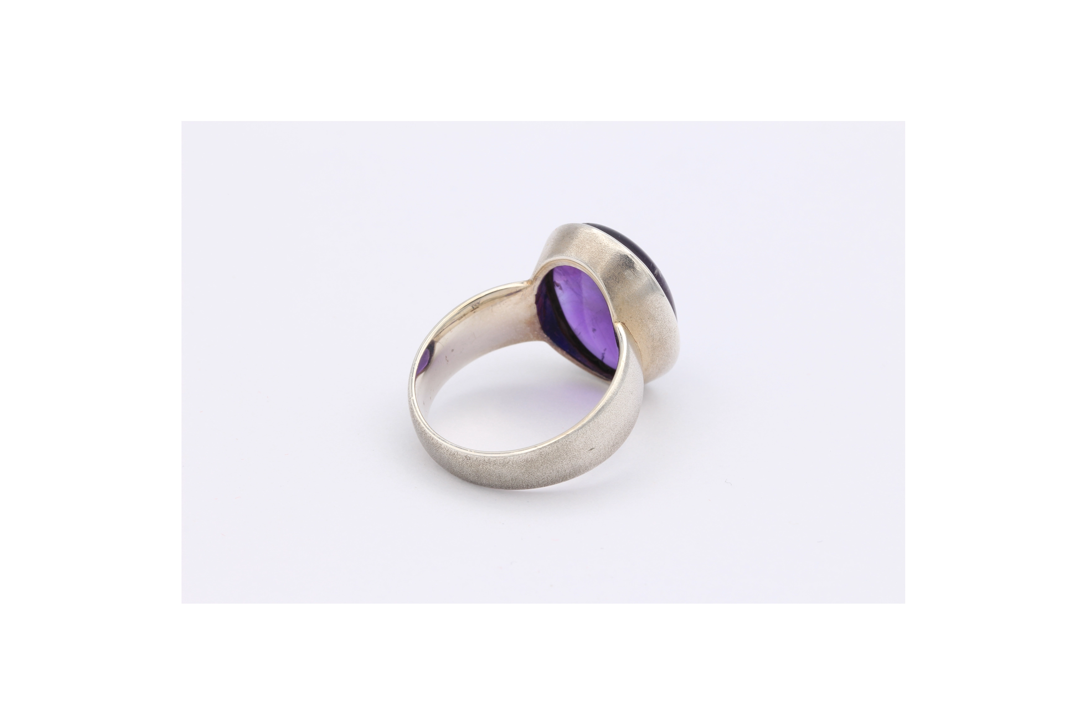 Bague contemporaine en argent 925 sertie d'améthyste - - 5